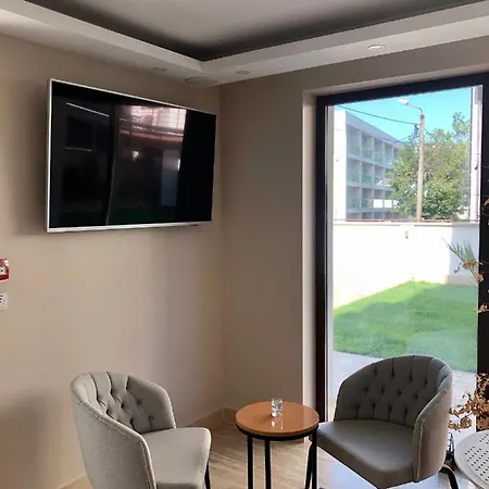 Gazde/Camere de închiriat Lara Boutique Eforie Nord