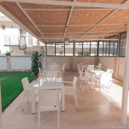 Lara Boutique * Eforie Nord