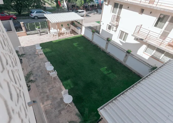 民宿 Lara Boutique 艾福雷诺德