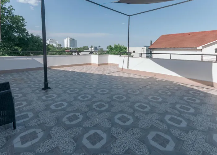 Lara Boutique 民宿 艾福雷诺德