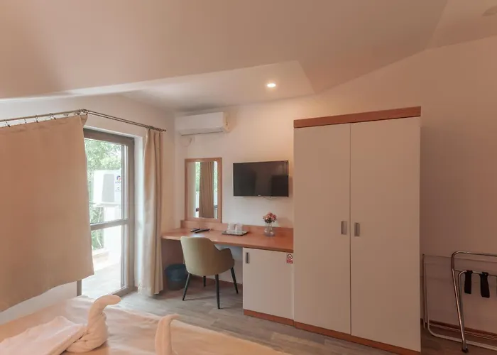 Lara Boutique 艾福雷诺德